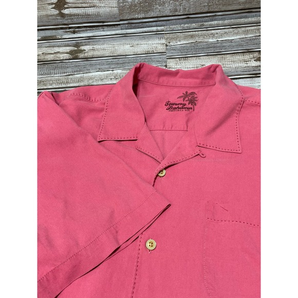 Tommy Bahama Original Fit Hawaiian Button Down 100% Silk Light‎ Red XL - Picture 1 of 6